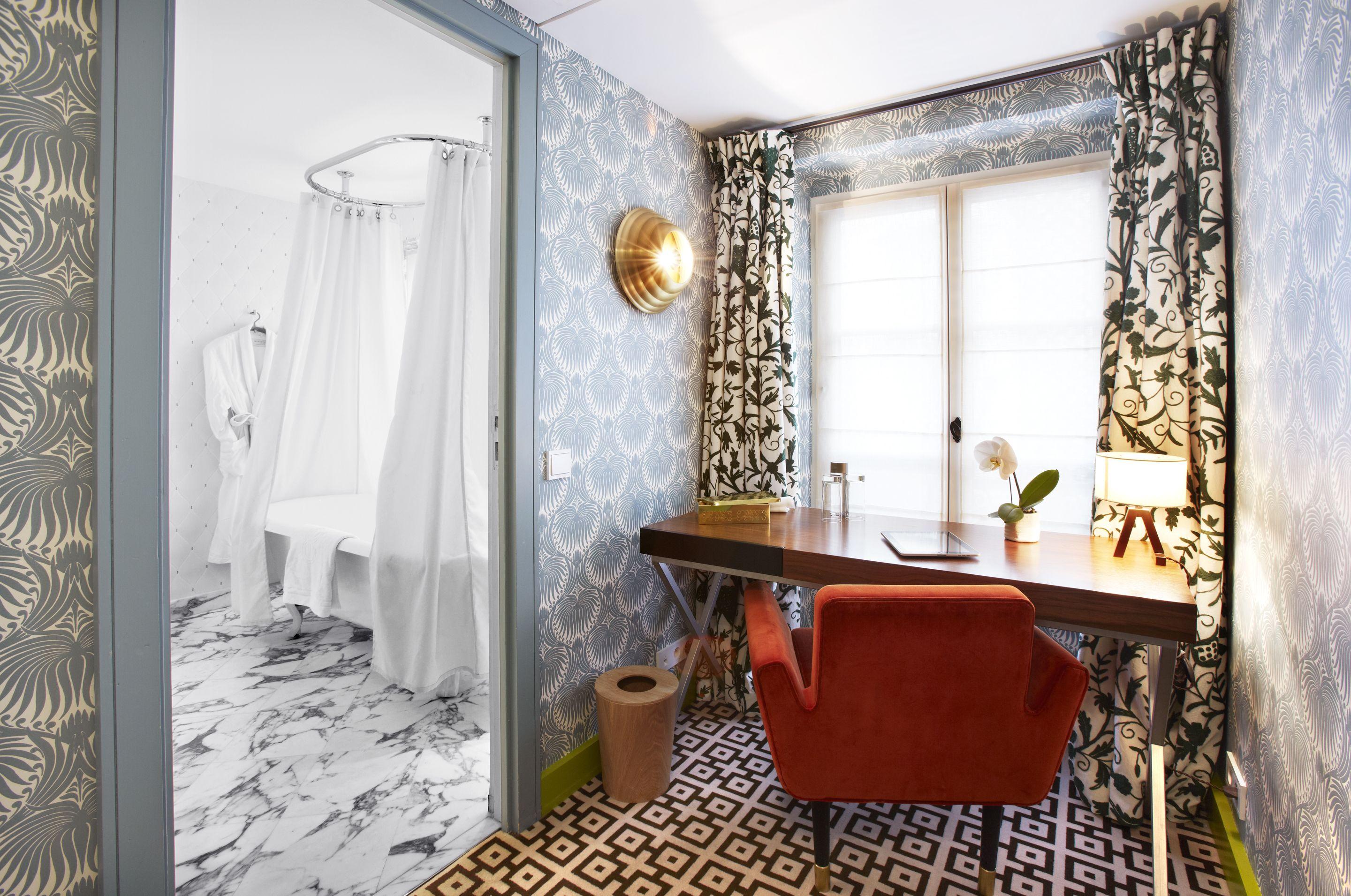 Hotel Thoumieux 4*